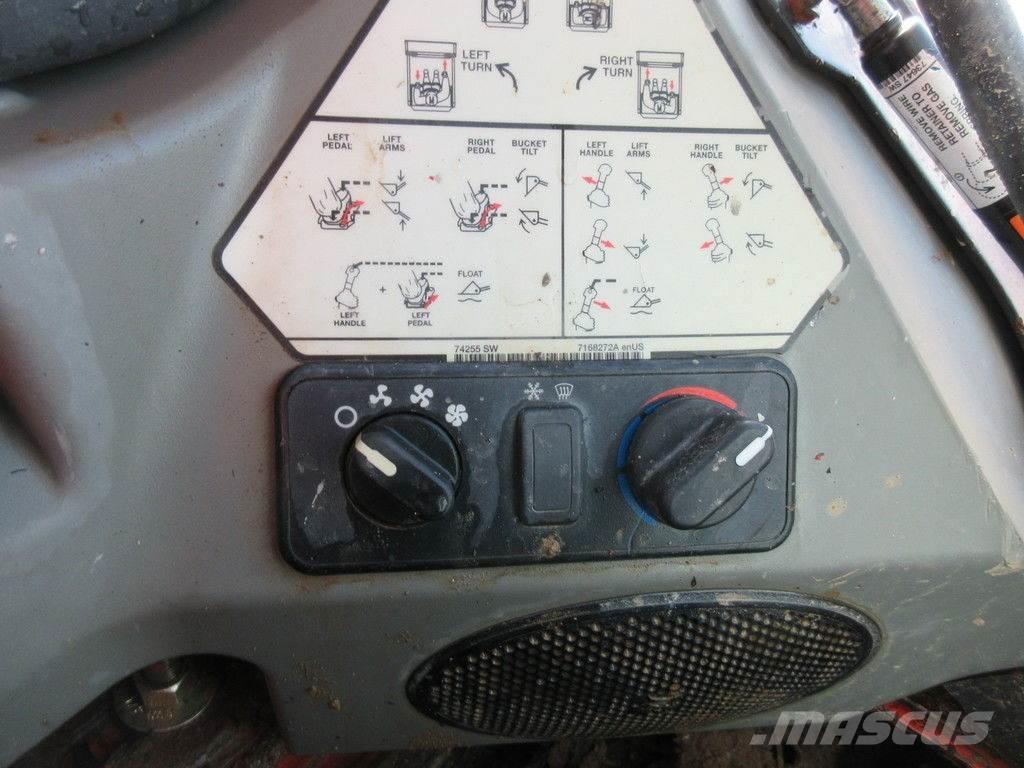  Bobcat® S510 Construção - Outros
