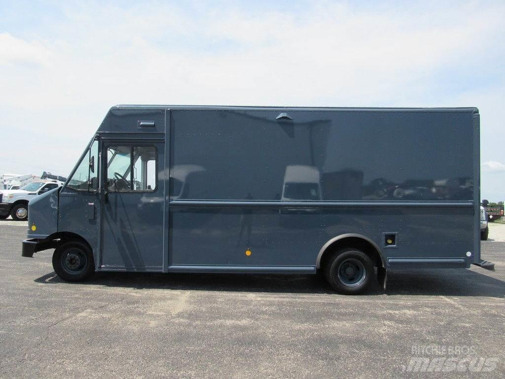 Ford E-450 Camiões de caixa fechada
