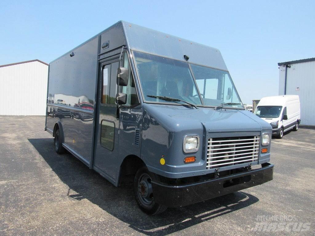 Ford E-450 Camiões de caixa fechada