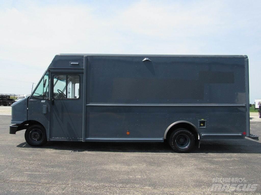 Ford E-450 Camiões de caixa fechada