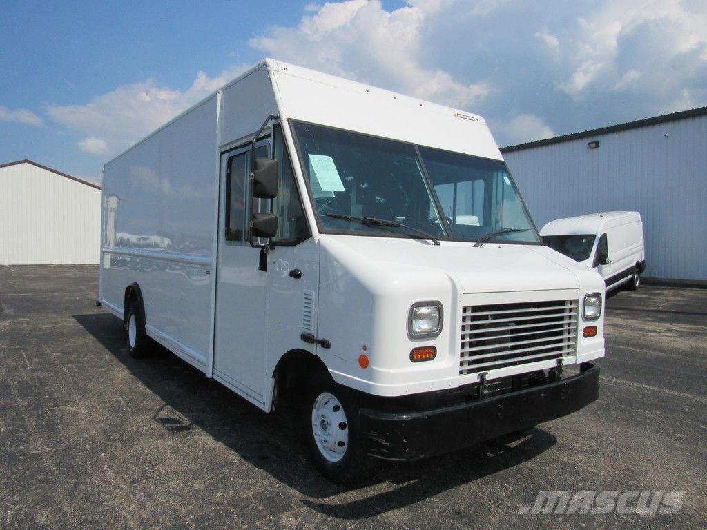 Ford E-450 Camiões de caixa fechada