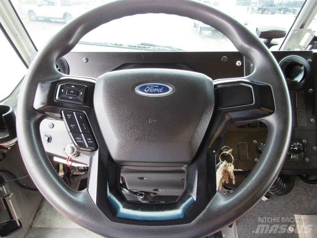 Ford F-59 Camiões de caixa fechada