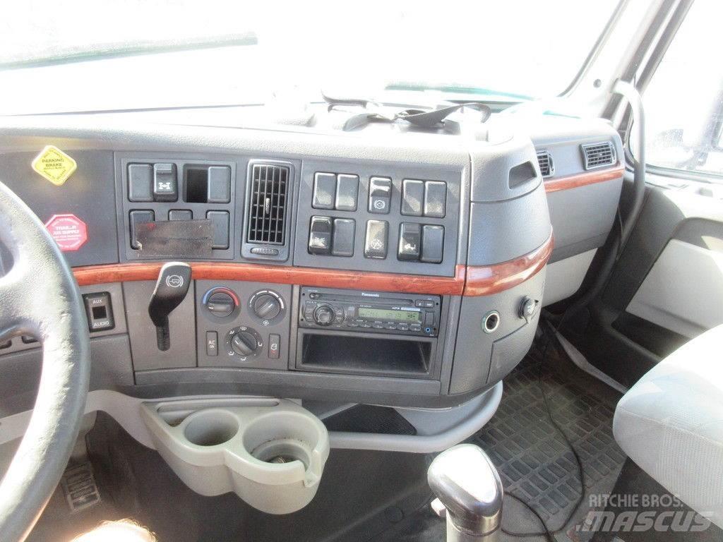 Volvo VNL64 Camiões estrado/caixa aberta