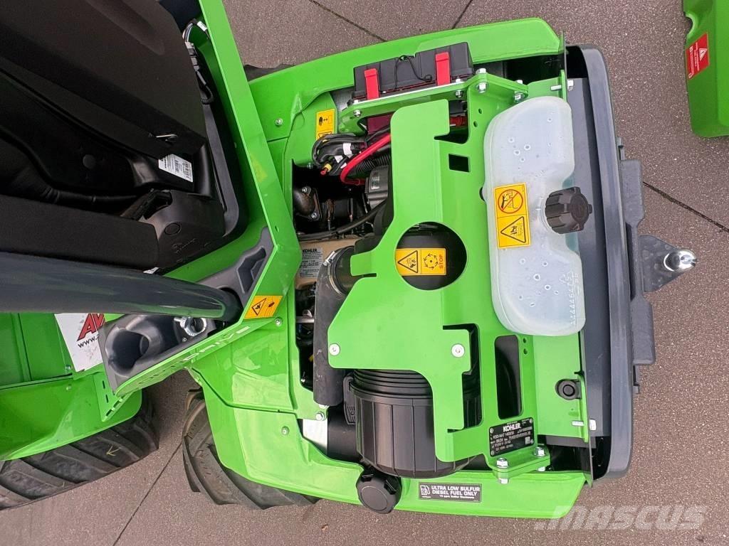 Avant 635 Carregadoras de direcção deslizante