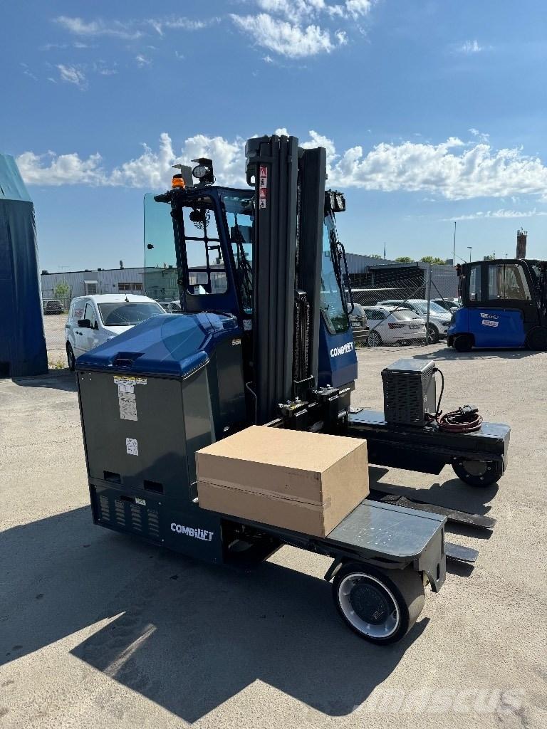 Combilift C4000ET Empilhadores de 4 vias