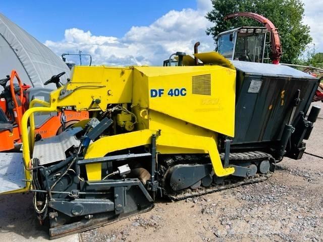 Demag DF 40 C Pavimentadoras de asfalto
