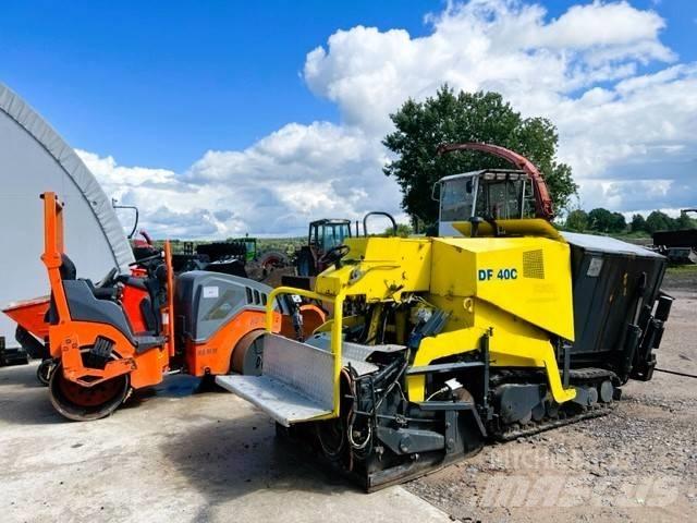 Demag DF 40 C Pavimentadoras de asfalto