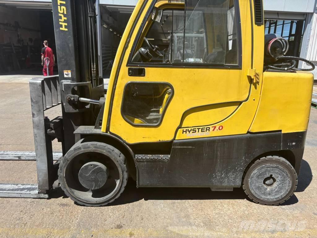 Hyster S7.0FT Empilhadores a gás