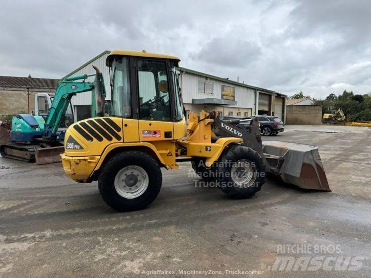 Volvo L 30 B Pás carregadoras de rodas