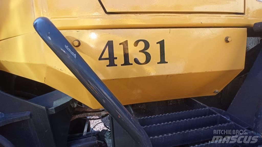 Komatsu WA250PZ-5 Pás carregadoras de rodas