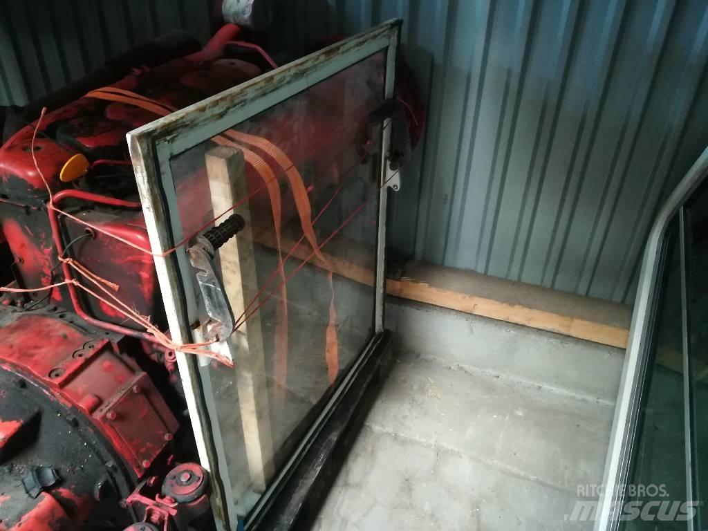 O&K RH 6 Cabines e interior máquinas construção