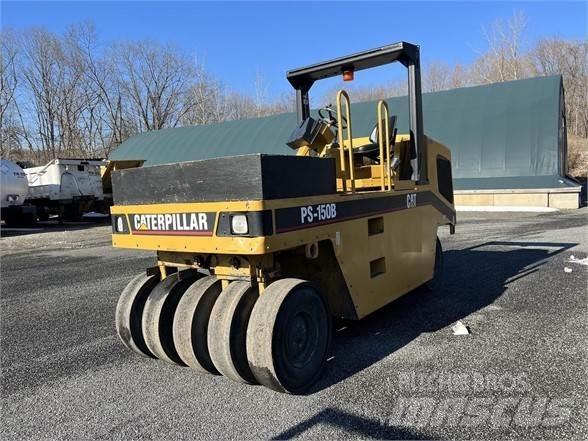 CAT PS-150B Cilindros Compactadores de pneus