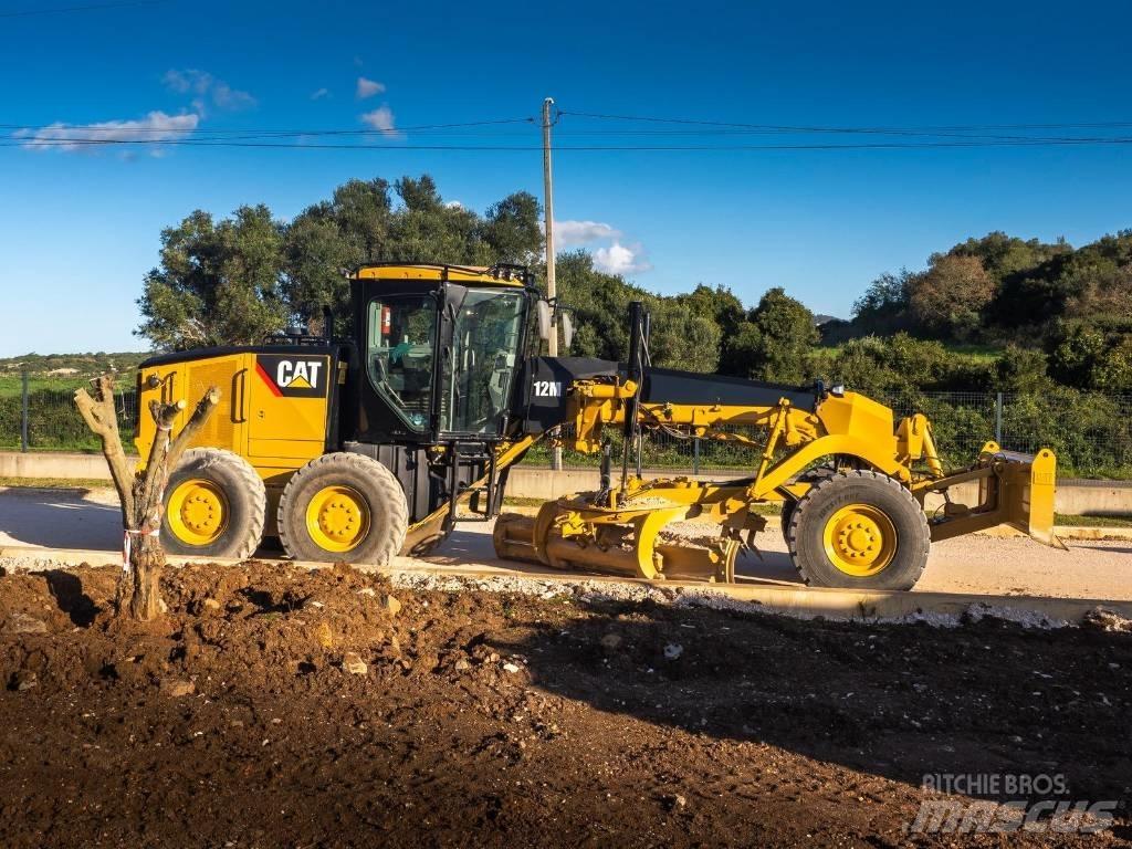 CAT 12 M Motoniveladoras