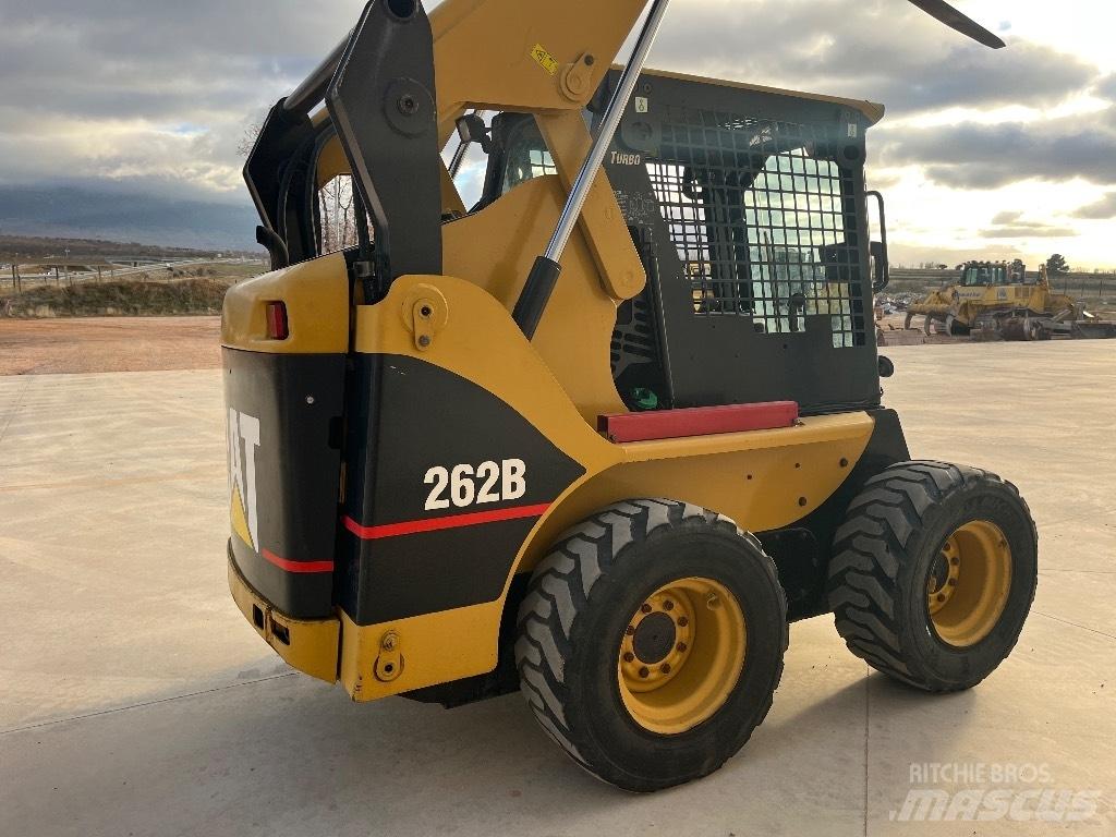 CAT 262 B Carregadoras de direcção deslizante