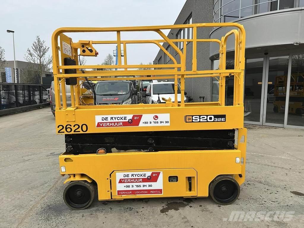 JCB S2032E Outros elevadores e plataformas