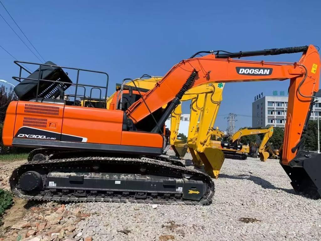 Doosan 300 Escavadoras de rastos