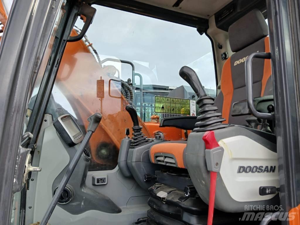 Develon DX 140 LCR-5 Escavadoras de rastos
