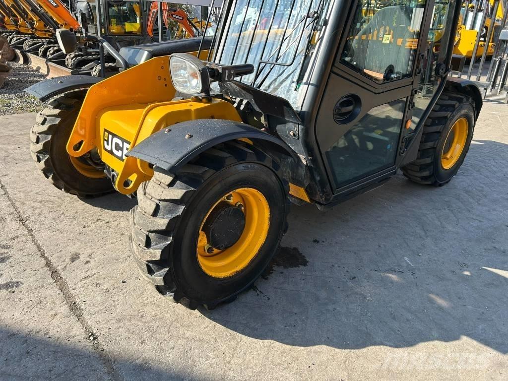JCB 525-60 Manipuladores telescópicos