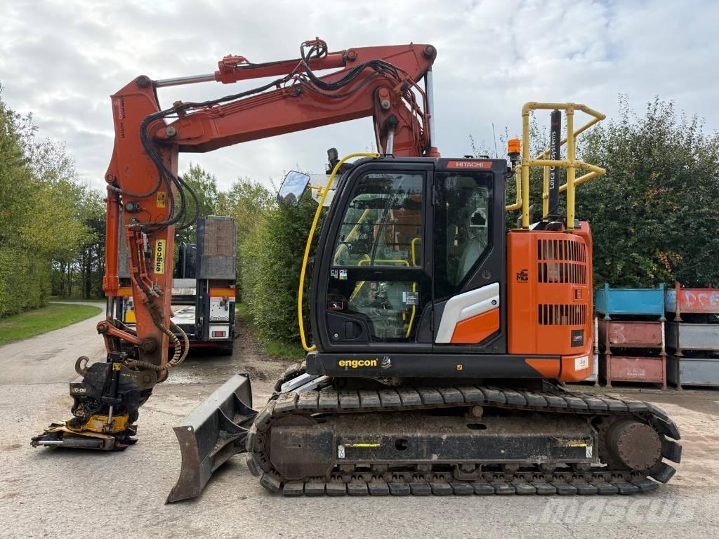 Hitachi ZX 135 US-7 Escavadoras de rastos