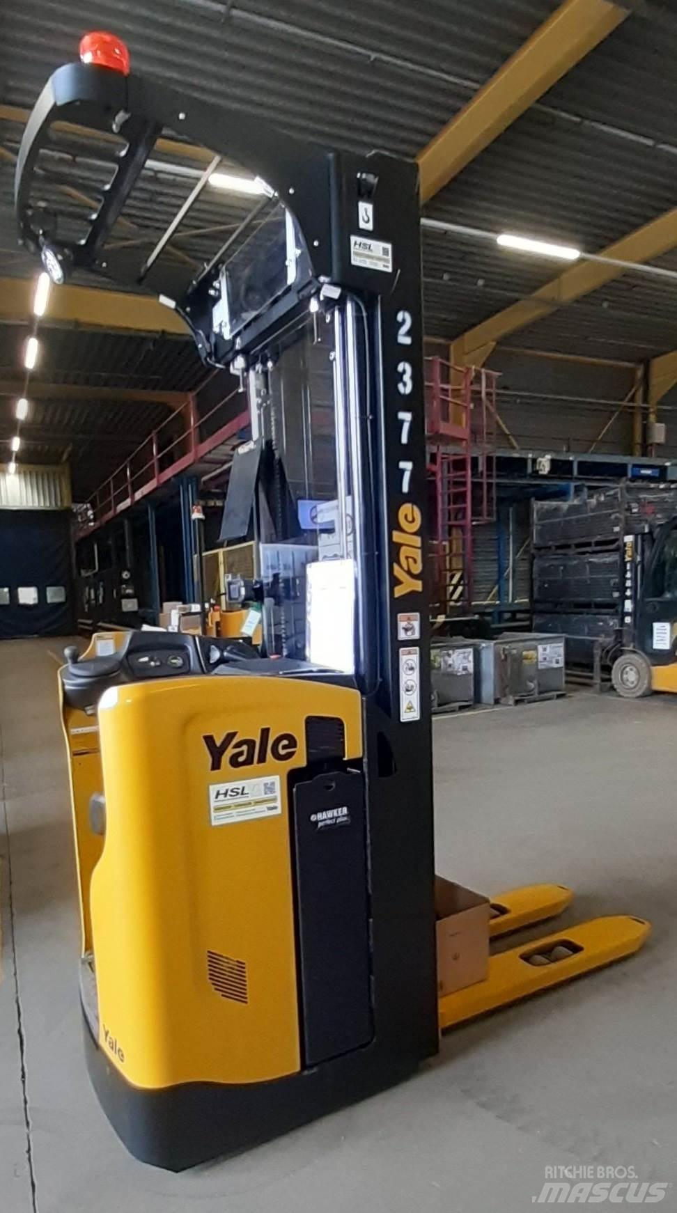 Yale MS16S 2023 Empilhador para operador externo