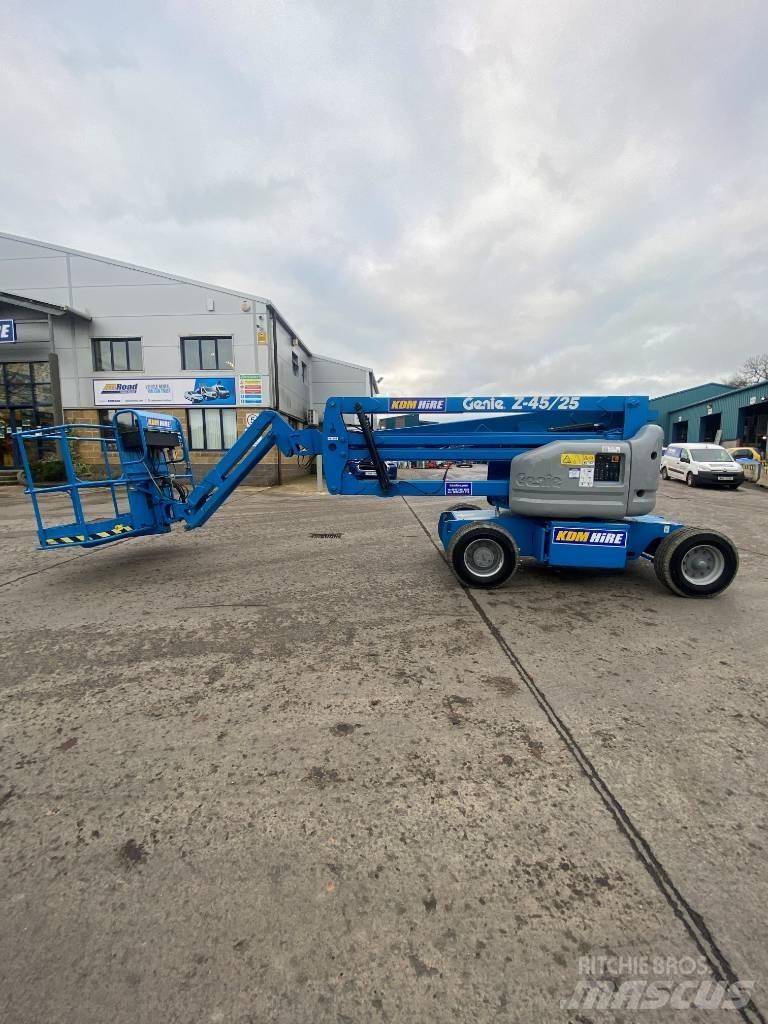 Genie Z 45/25 J Elevadores braços articulados