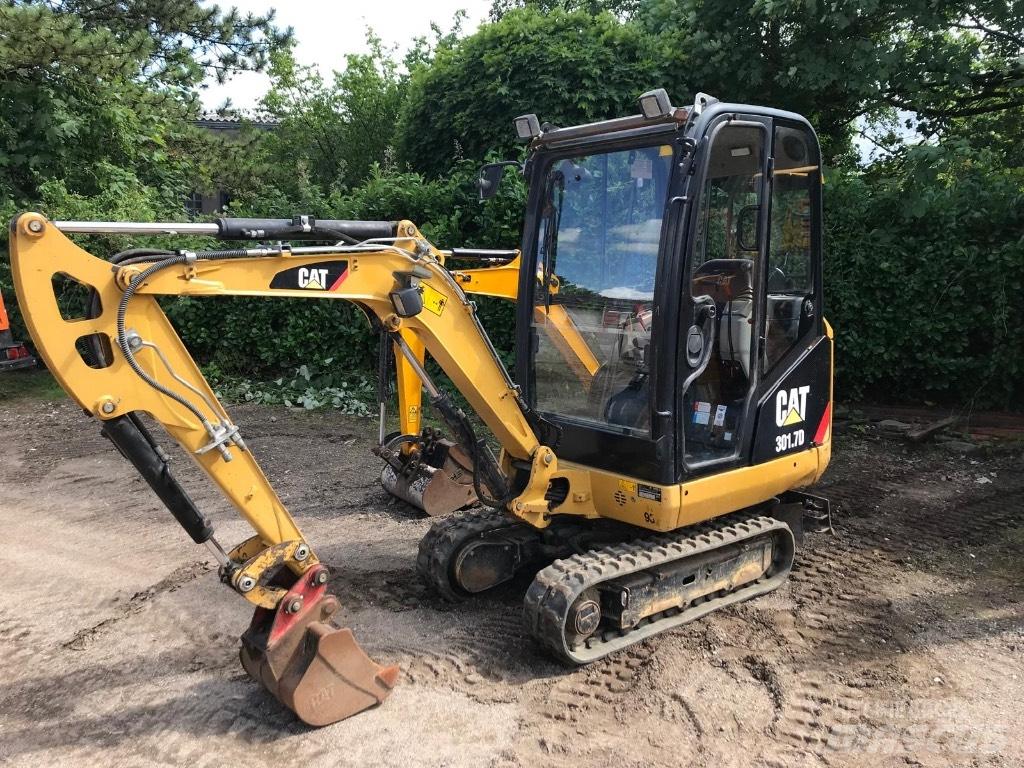 CAT 301.7 D Mini Escavadoras <7t