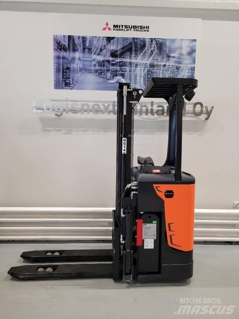 Rocla SST16 ACI Self propelled stackers