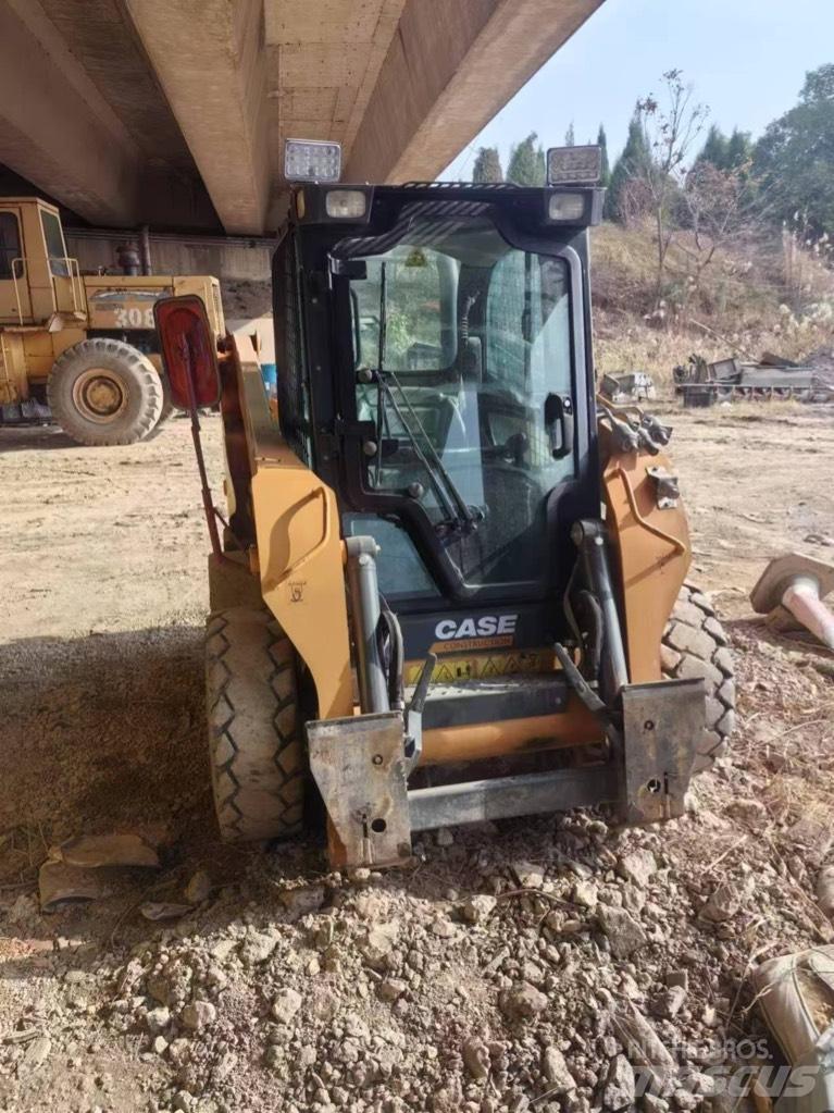 CASE SR200 Carregadoras de direcção deslizante