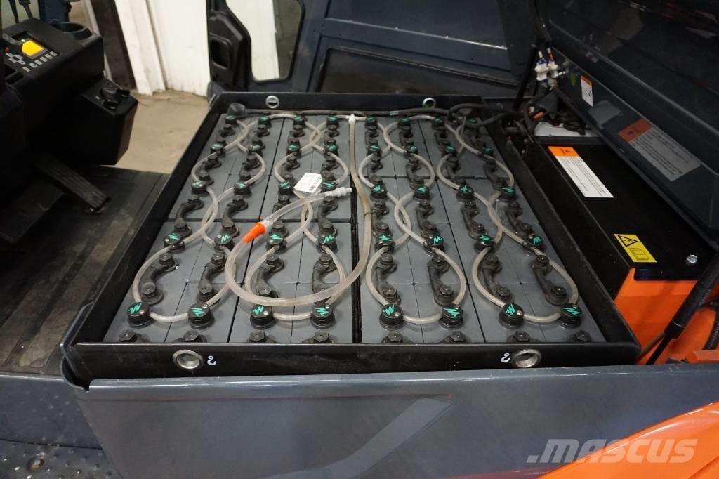 Toyota 8FBMT35 Empilhadores eléctricos