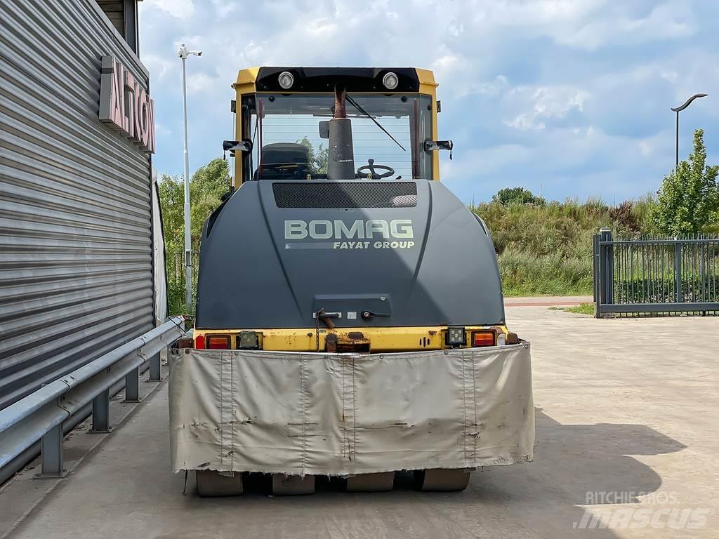 Bomag BW 24 RH Cilindros Compactadores de pneus