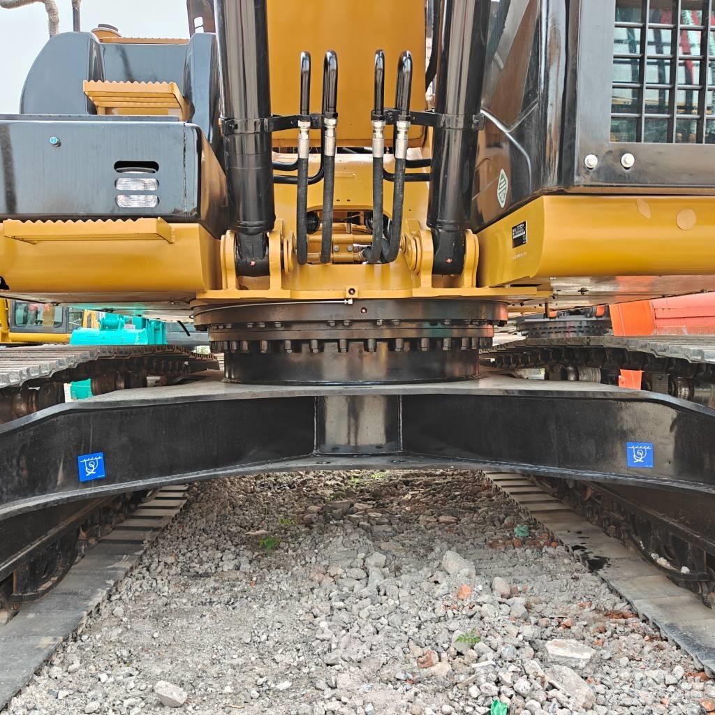 CAT 323D Escavadoras de rastos