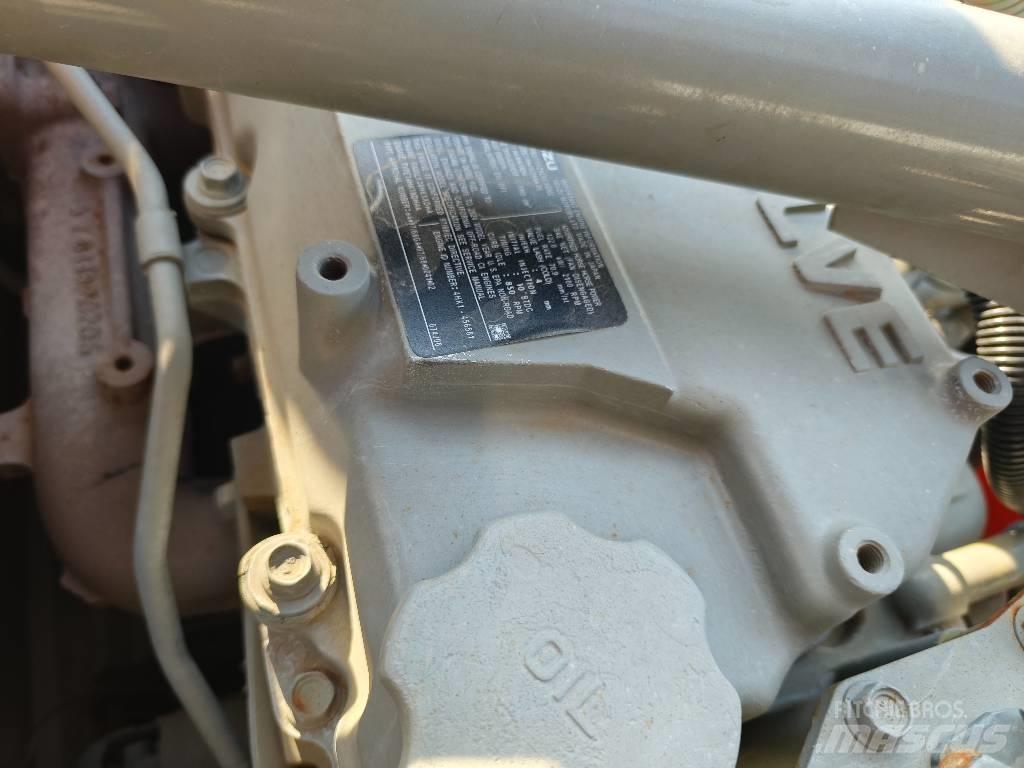 Hitachi ZX 200 Escavadoras de rastos