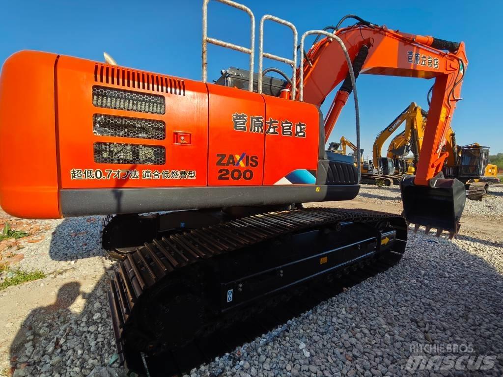 Hitachi ZX 200 Escavadoras de rastos