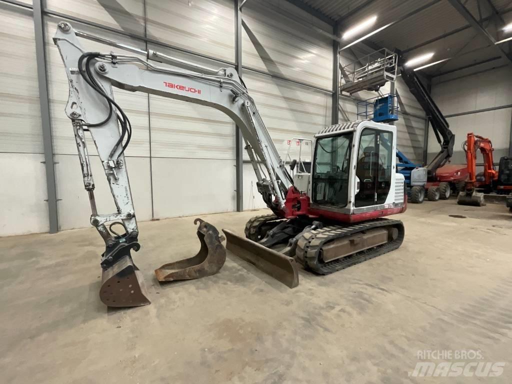 Takeuchi TB 175 Escavadoras Midi 7t - 12t