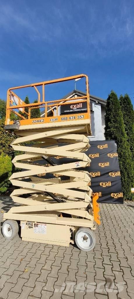 JLG 3246 E 2 Elevadores de tesoura
