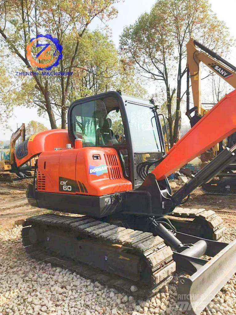 Doosan DX 60 Mini Escavadoras <7t