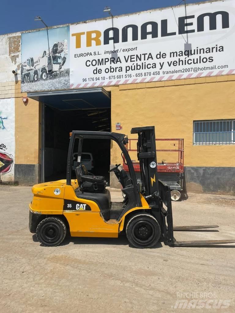 CAT 35 Empilhadores Diesel