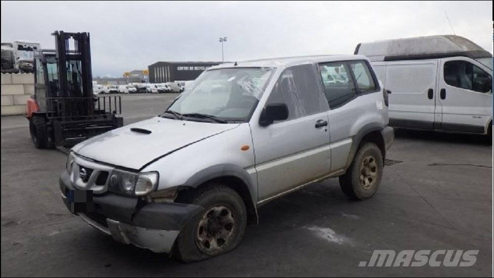 Nissan Terrano II Carros Ligeiros