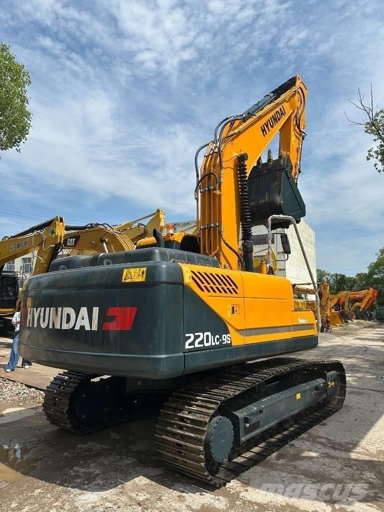 Hyundai 220LC-9S Escavadoras de rastos
