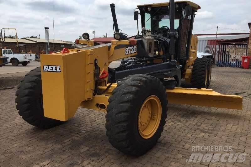 Bell 872D Motoniveladoras