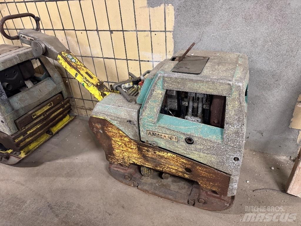Ammann AVH 6030 Placas compactadoras