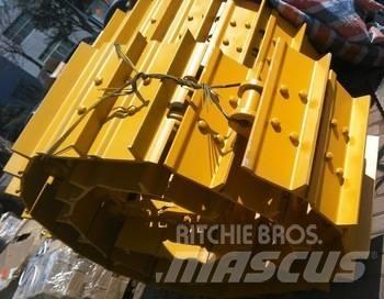 Komatsu D155A-6 Rastos, correntes e material rodante