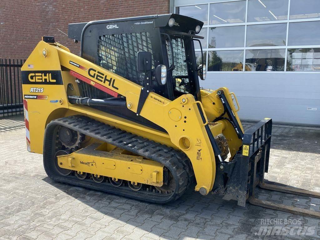Gehl RT215 Carregadoras de direcção deslizante