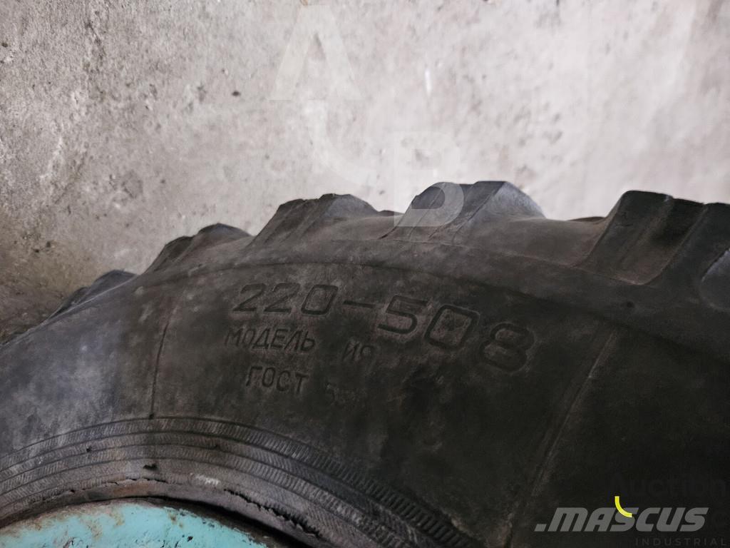 Belarus MTZ 80L Tratores Agrícolas usados