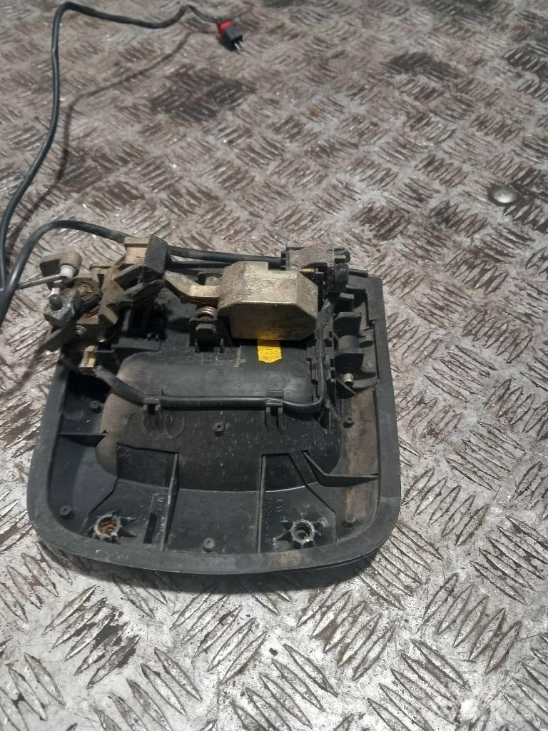 MAN TGA 81626416074 Cabines e interior
