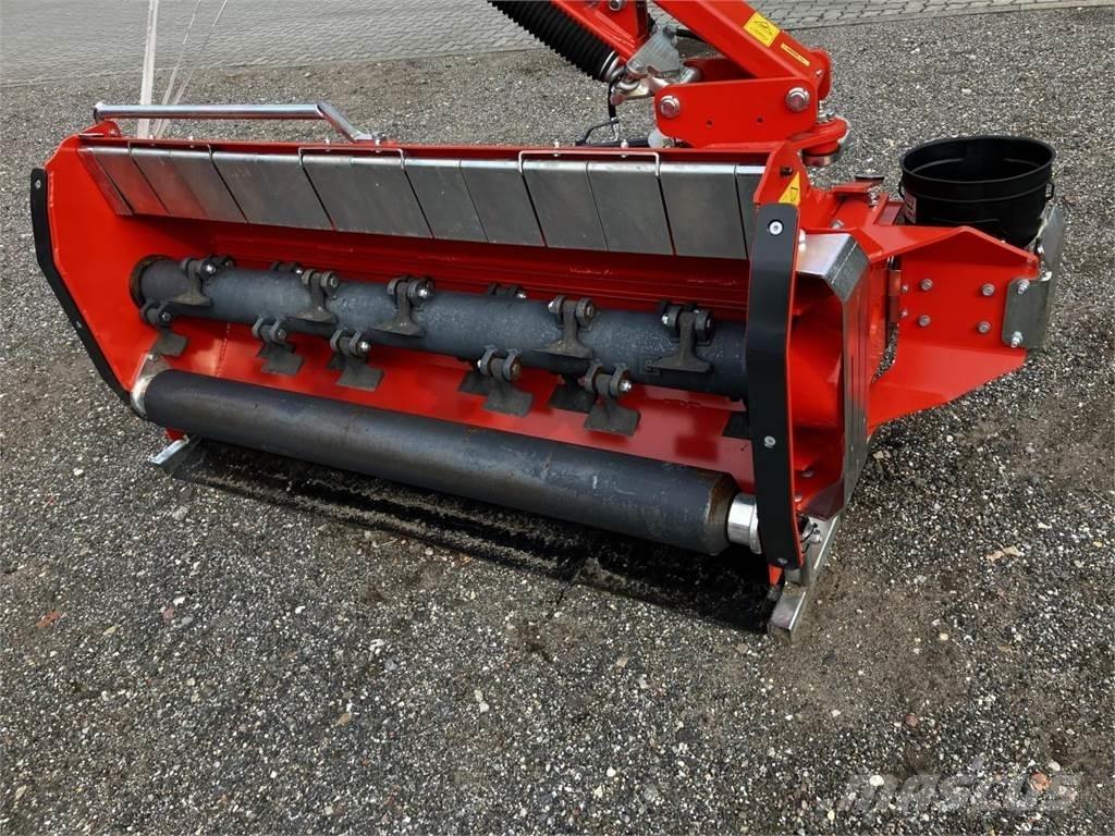 Kuhn TBES 19 Gadanheiras e cortadores de folhas para pastos
