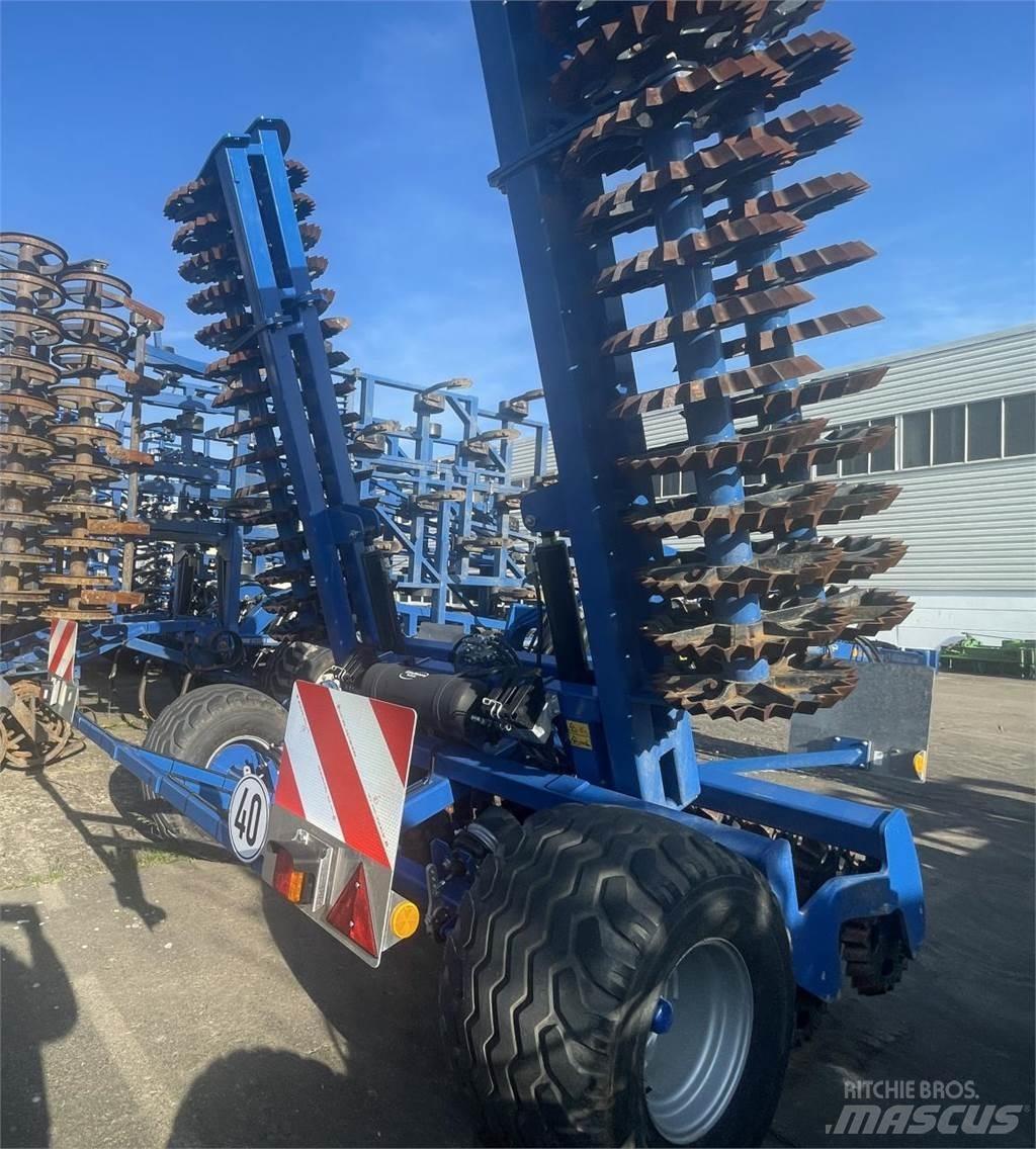 Köckerling PWA 820 Rolos agrícolas
