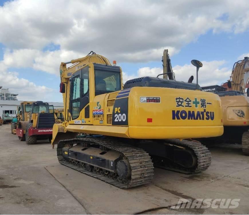 Komatsu PC 200-8 Escavadoras de rastos