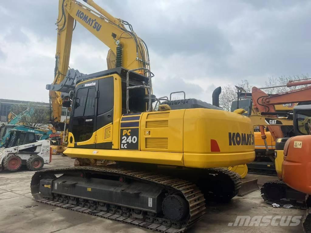 Komatsu PC 240 LC Escavadoras de rastos