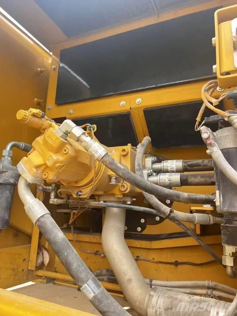 CAT 336GC Escavadoras de rastos